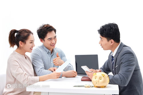 青年夫妻咨詢理財(cái)顧問